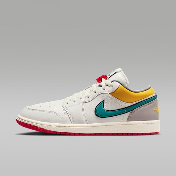 Nuova collezione di scarpe da uomo. Nike IT
